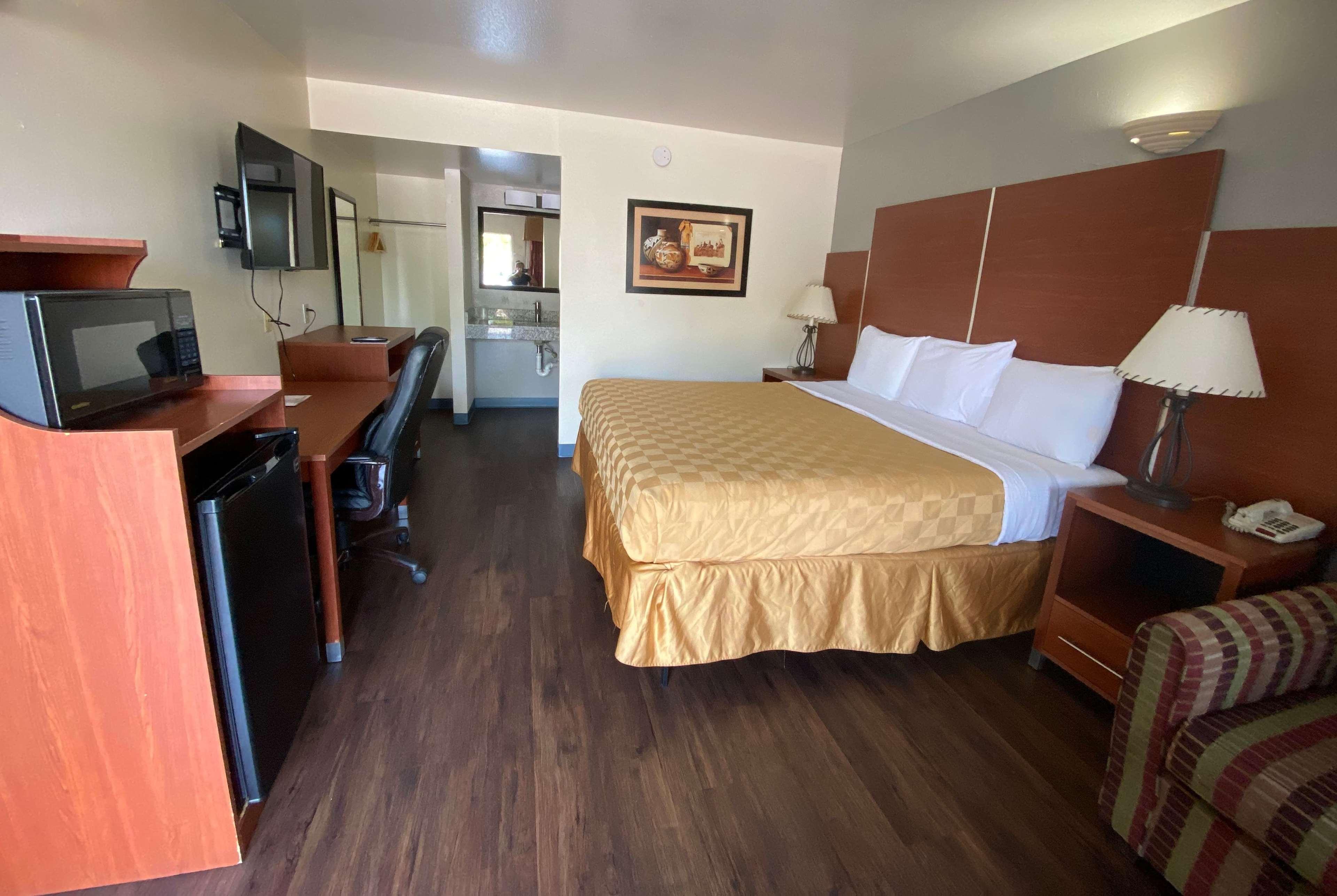 Travelodge By Wyndham Albuquerque West Exterior foto